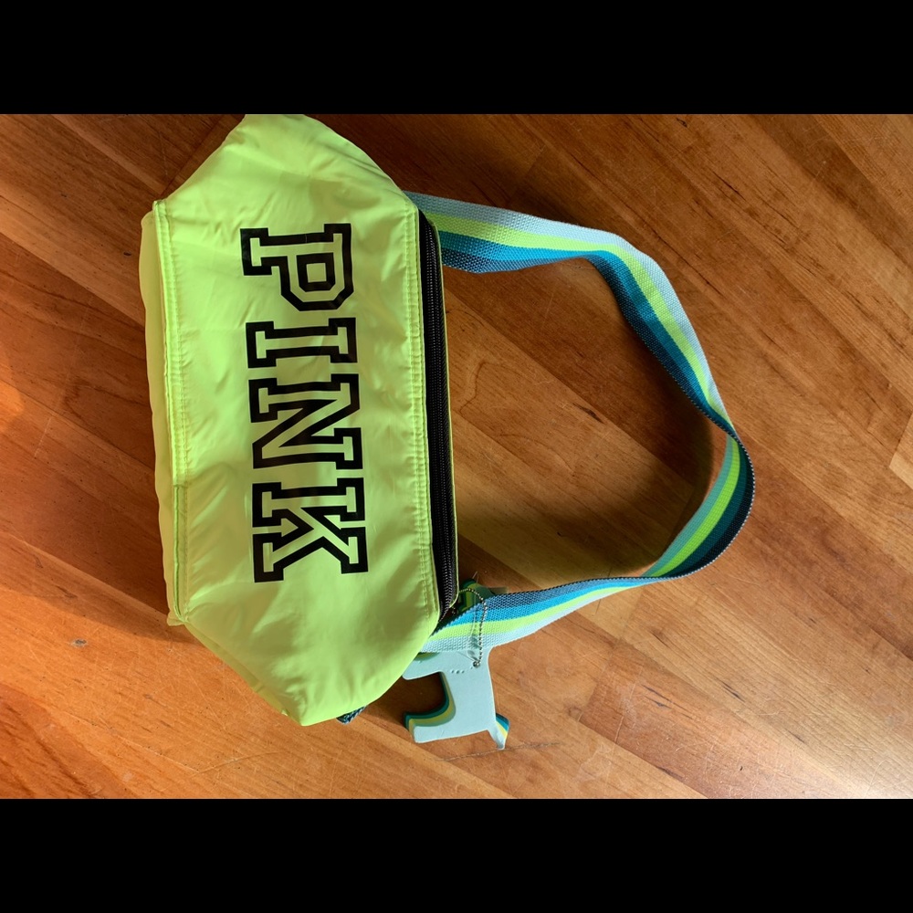 VS Pink cooler